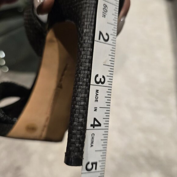 Vince Camuto Black Stiletto Sandals/Heels - Size 7.5 - Picture 8 of 8